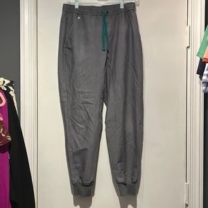 Figs Size Small Men’s Gray Scrub Jogger Pants